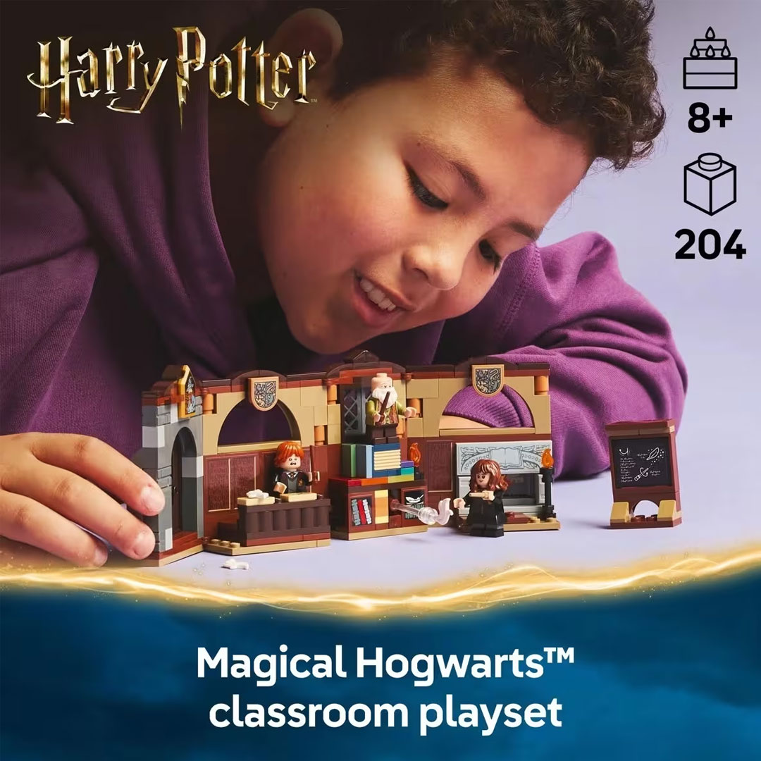 LEGO Harry Potter Hogwarts Castle: Charms Class 76442 - Image 4